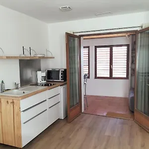 Appartement Studio Neuf A La Campagne
